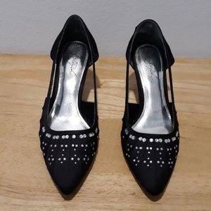 Metaphor Black women's heels